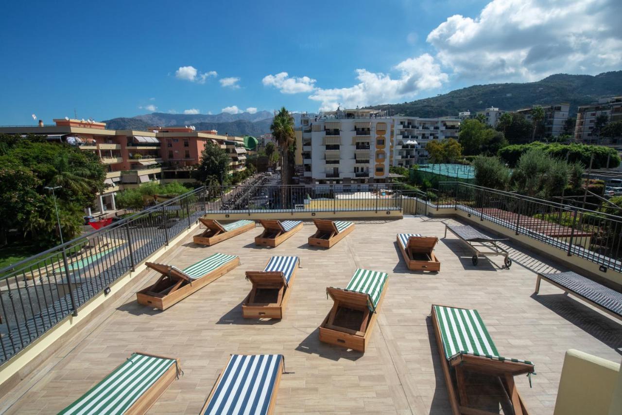 Hotel Nice Sorrento Exterior photo